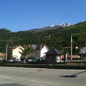 Hotel De La Paix